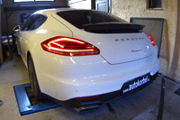 Porsche Panamera  Diesel teljesítménymérés